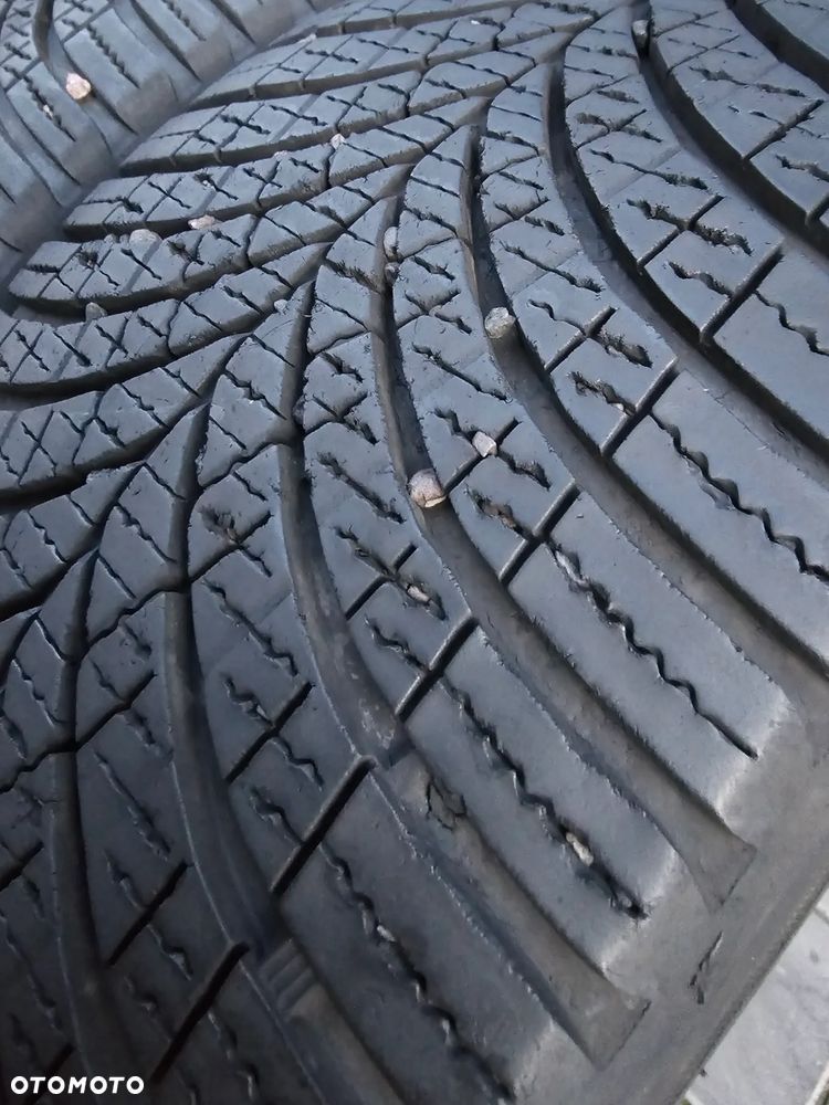 Goodyear Vector4Seasons Cargo 225/55R17 109/107H - 2