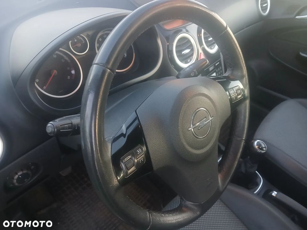 Opel Corsa 1.4 16V Innovation 110 Jahre - 29