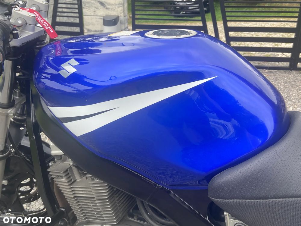 Suzuki GS - 12
