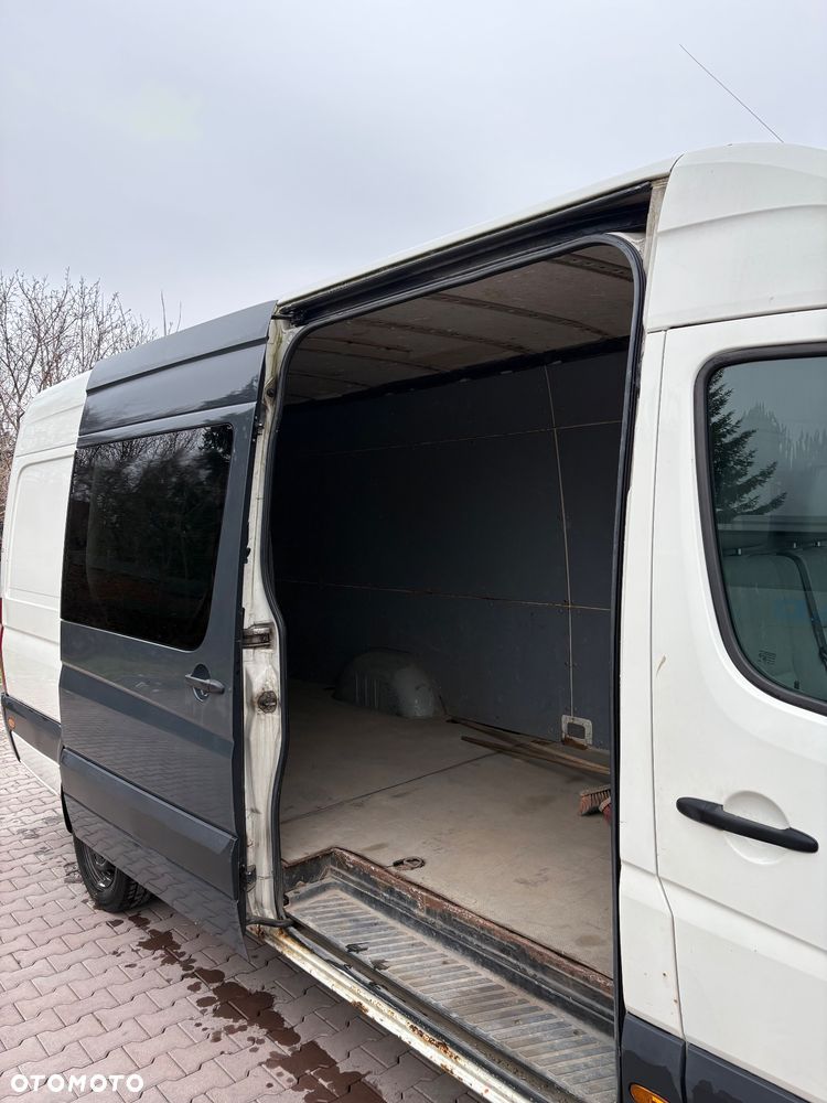 Volkswagen Crafter - 16