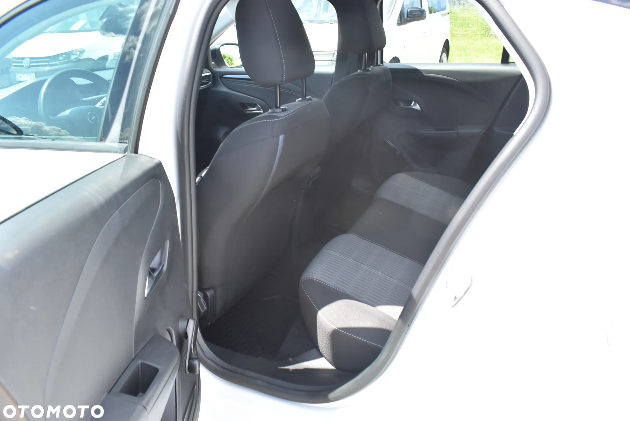 Opel Corsa 1.2 Elegance Business Pack S&S - 12