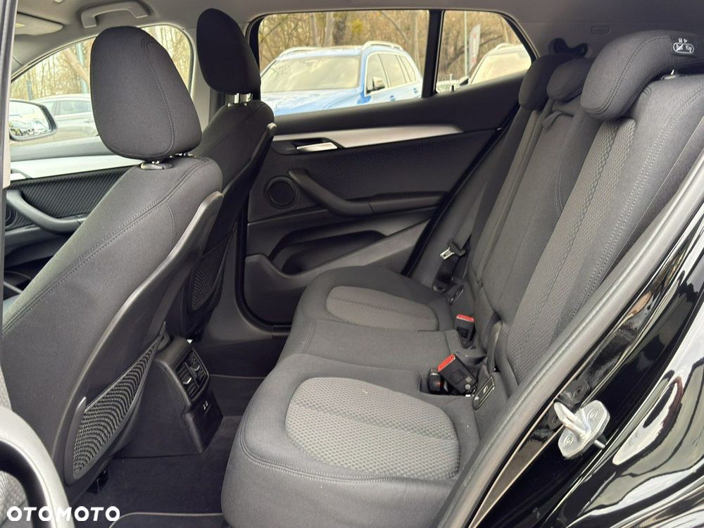 BMW X2 sDrive18i Advantage - 16