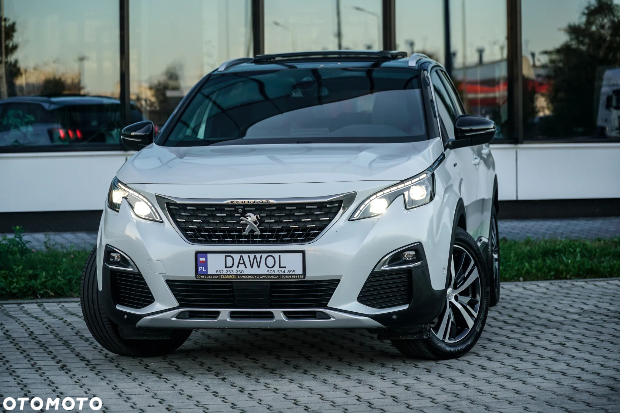 Peugeot 3008 1.6 BlueHDi Active S&S EAT6 - 5