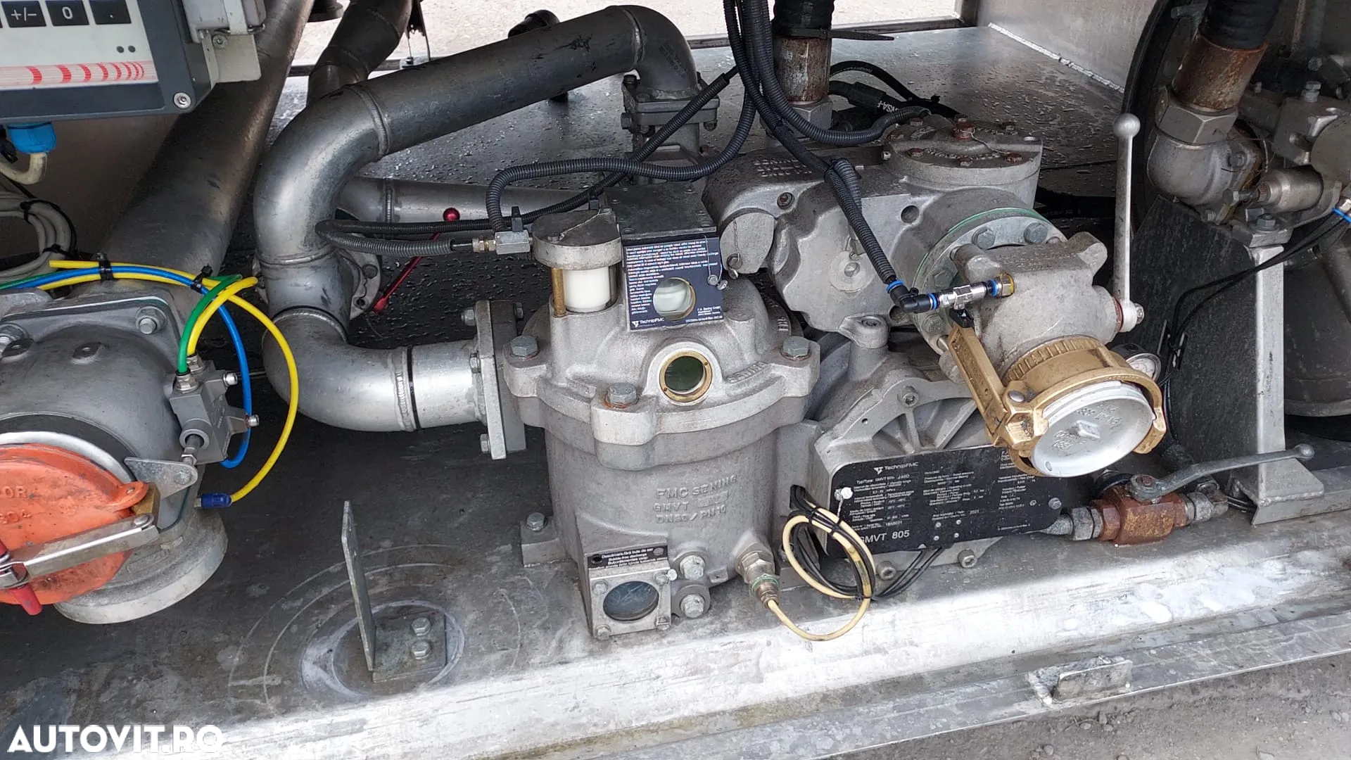 Kaessbohrer STB CT12 - 11
