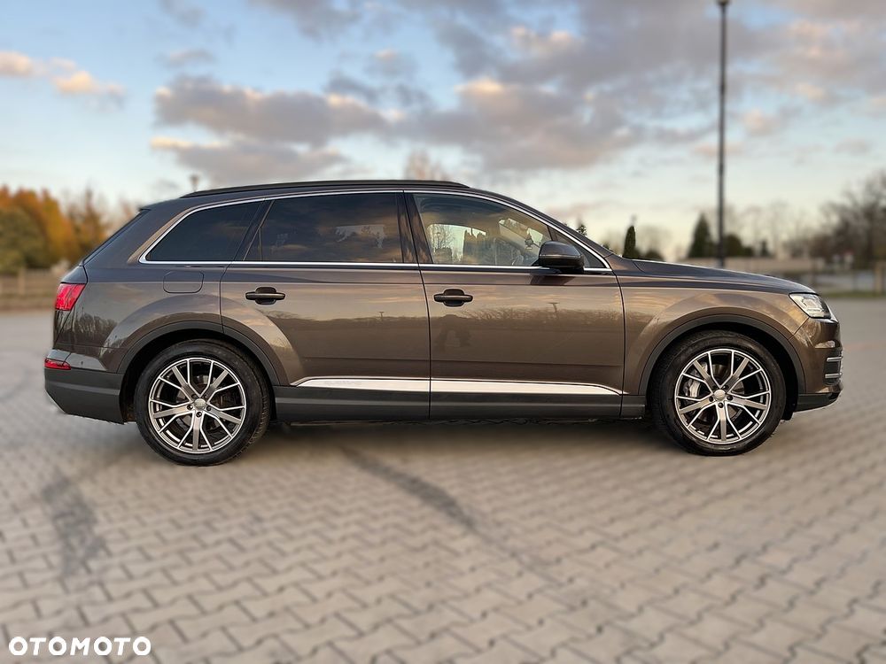 Audi Q7 - 6