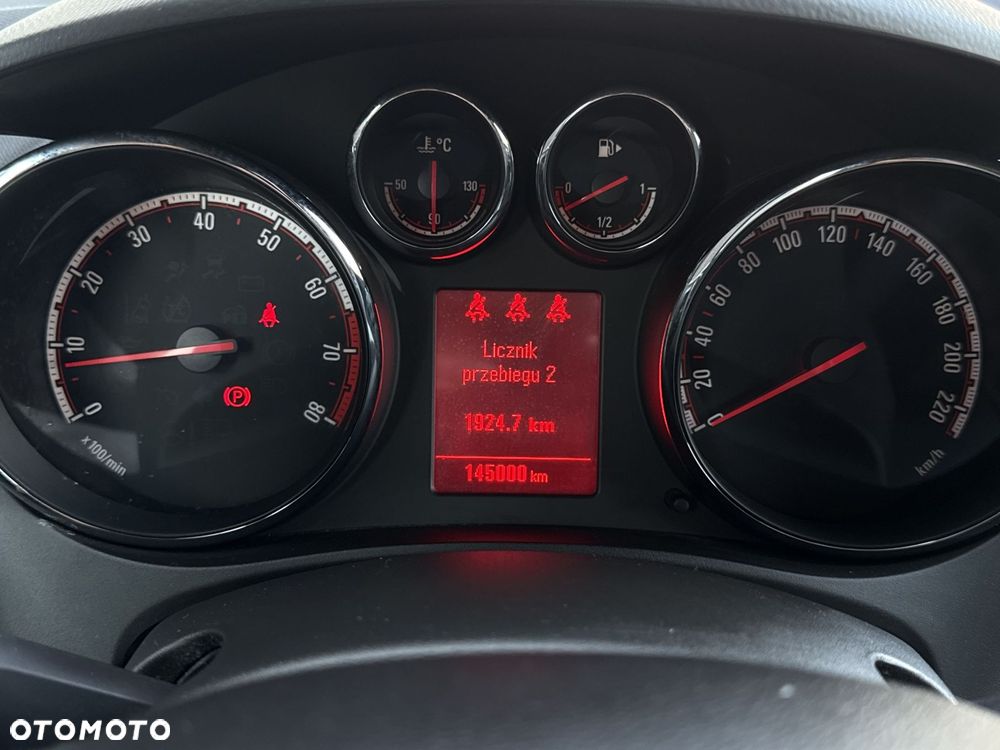 Opel Meriva - 23