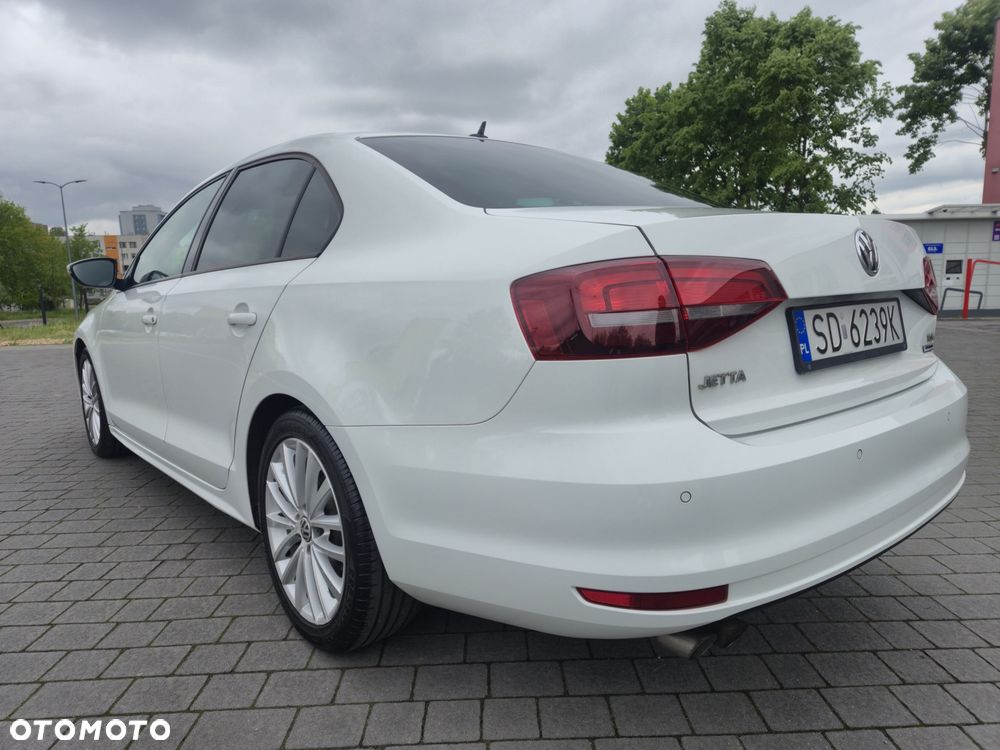 Volkswagen Jetta 1.4 TSI BMT Comfortline - 5