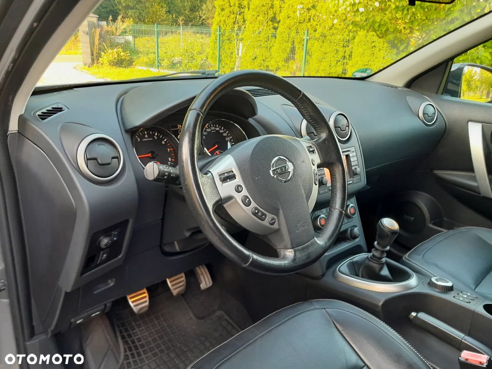 Nissan Qashqai 2.0 360 - 9