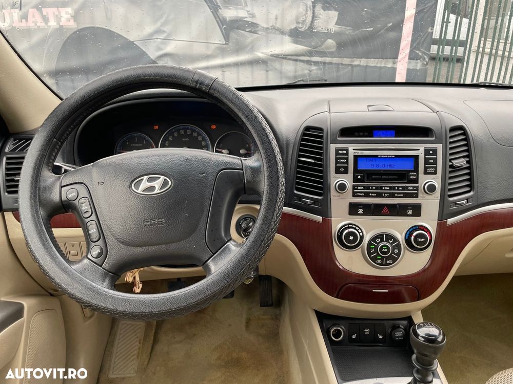 Hyundai Santa Fe - 16