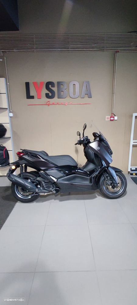 Yamaha X-Max TECH MAX + - 3