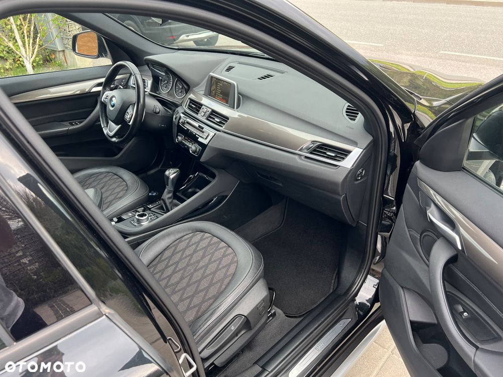 BMW X1 xDrive18d Sport Line - 33
