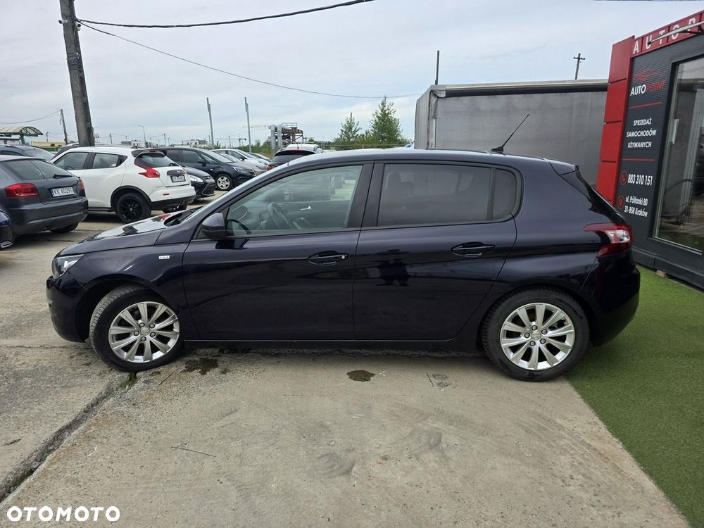 Peugeot 308 2016