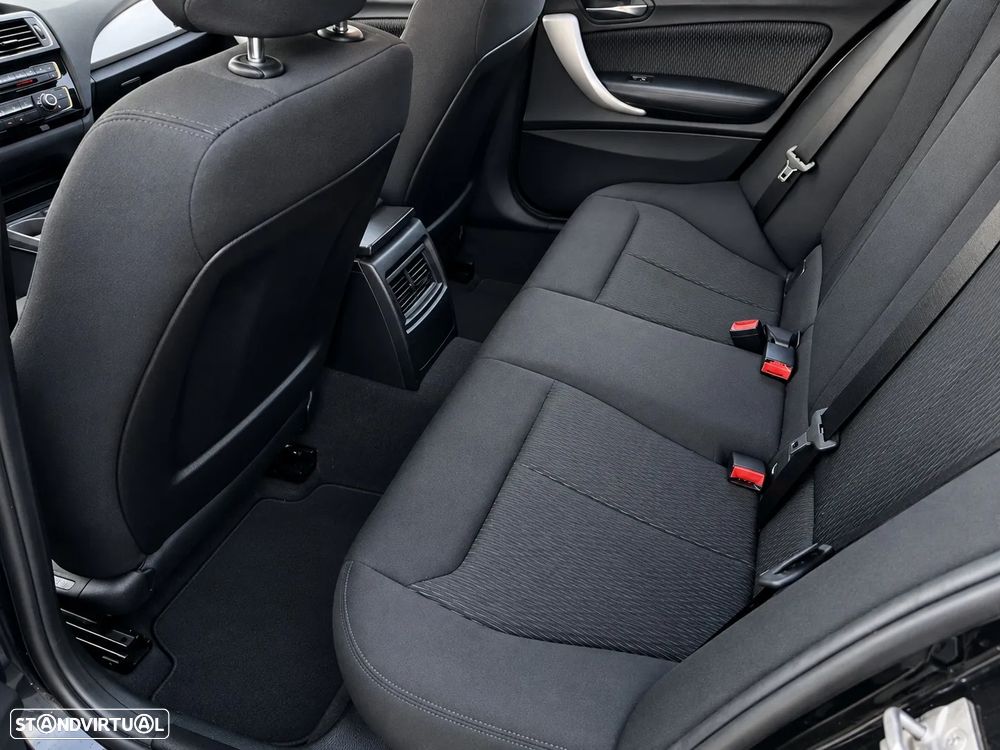 BMW 116 d Line Urban - 8