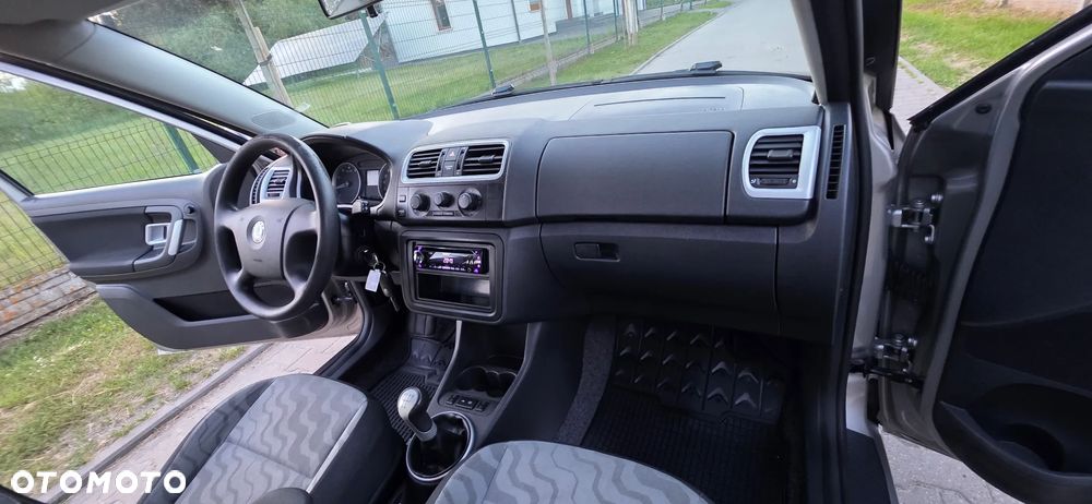 Skoda Fabia 1.4 16V Style - 18