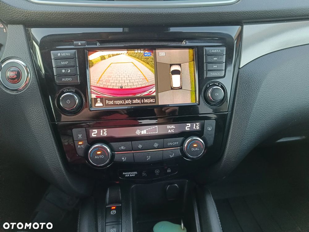 Nissan Qashqai 1.3 DIG-T N-Connecta - 18
