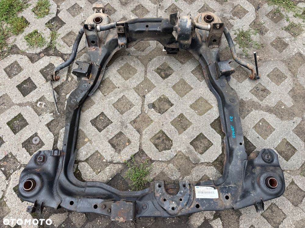 KIA SPORTAGE II HYUNDAI TUCSON I SANKI WÓZEK BELKA ZAWIESZENIA PRZEDNIEGO