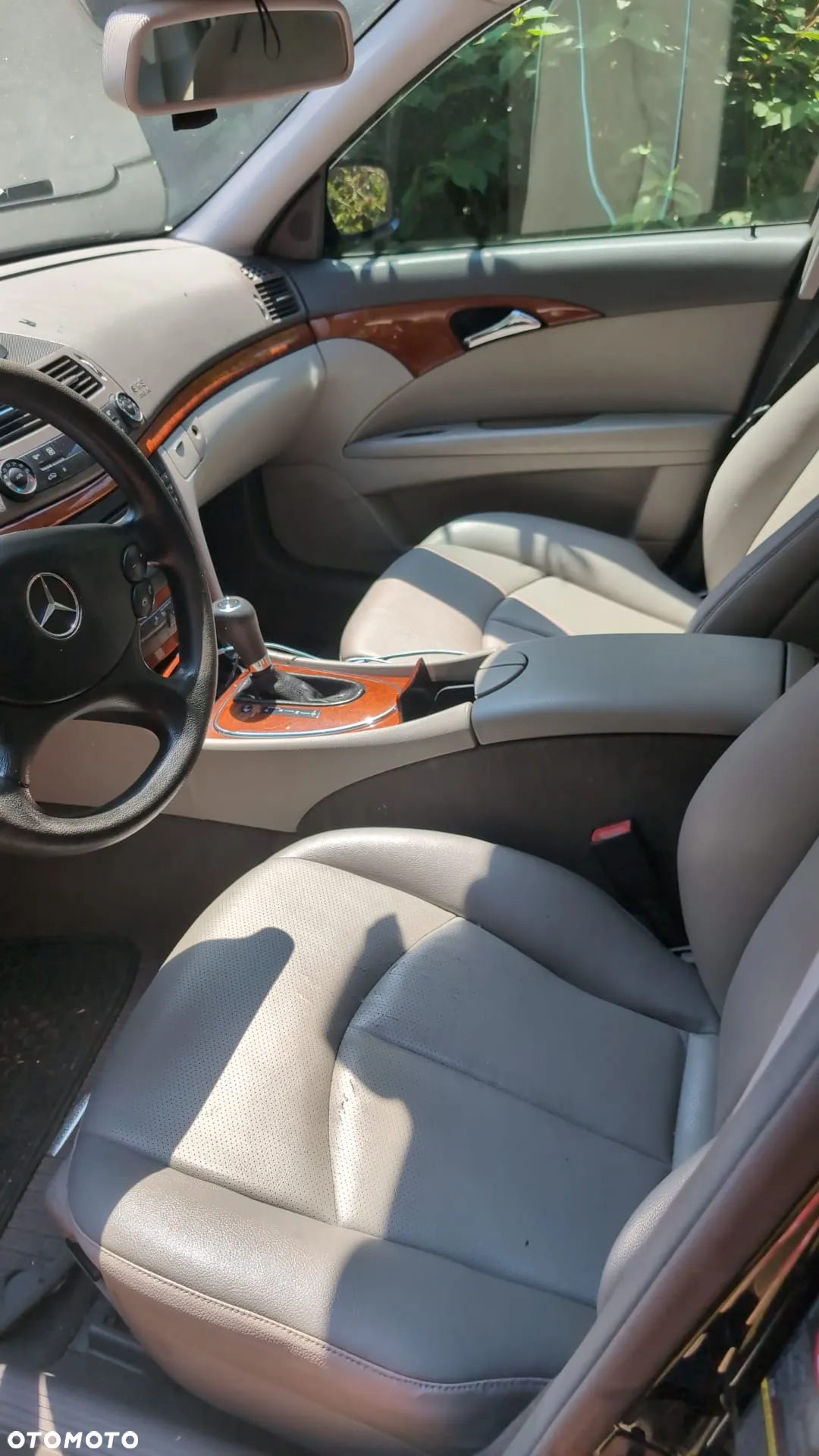 Mercedes-Benz Klasa E 280 4-Matic Classic - 6