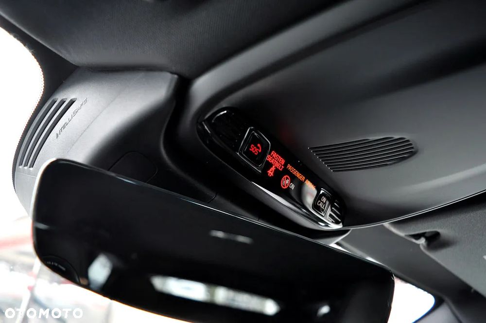 Volvo V60 B3 B Geartronic RDesign - 40