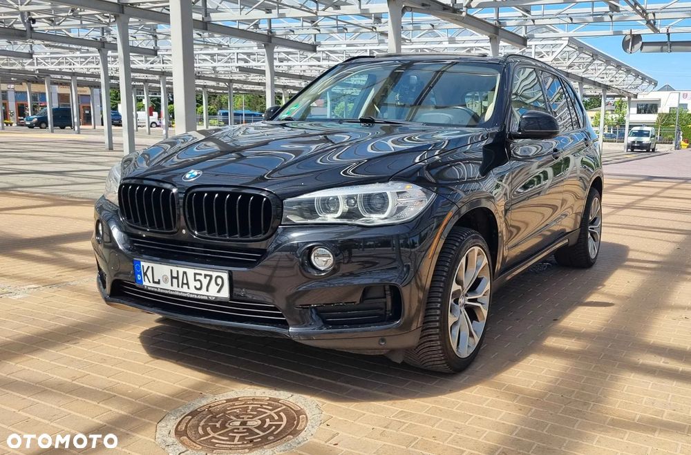 BMW X5 xDrive35i - 1