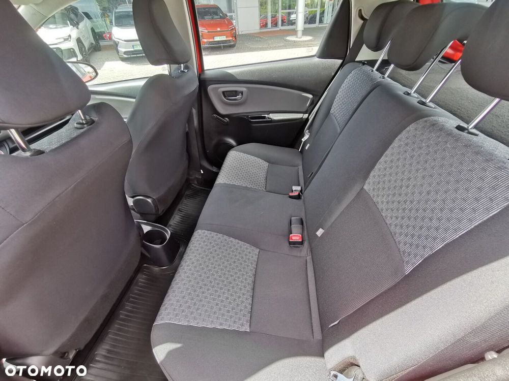 Toyota Yaris 1.33 Premium - 11