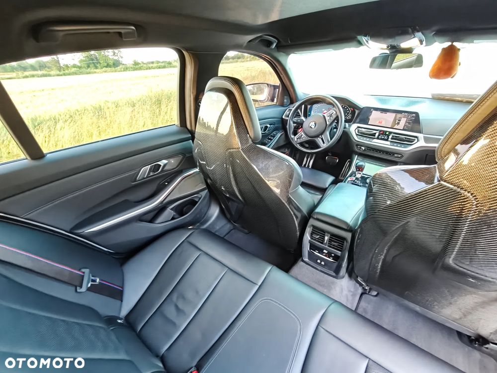 BMW M3 Competition M xDrive - 4