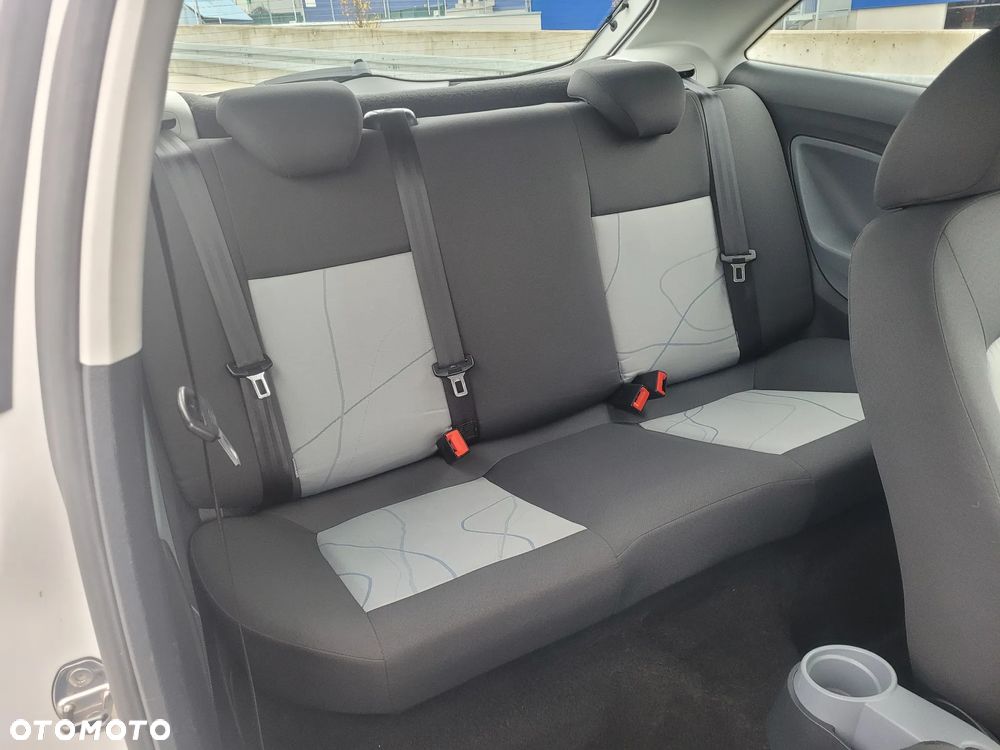 Seat Ibiza SC 1.2 12V Reference Salsa - 14