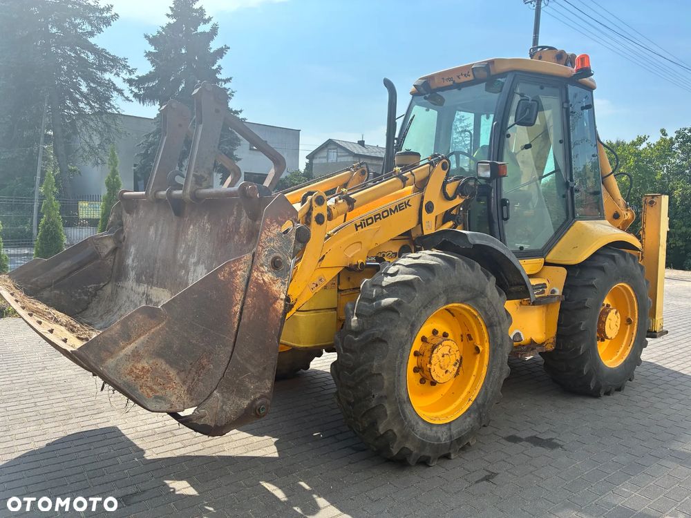 Hidromek Koparko-ładowarka - 2