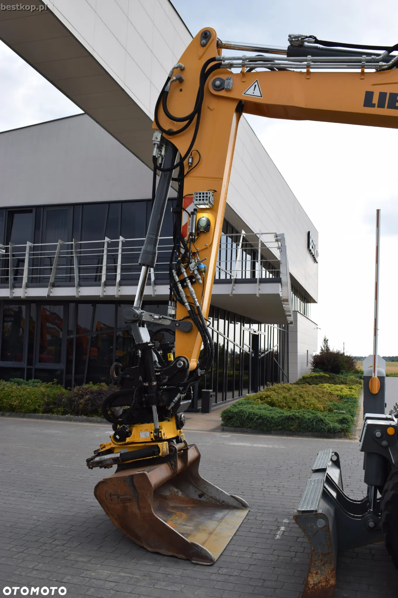 Liebherr A916 Litronic - 16