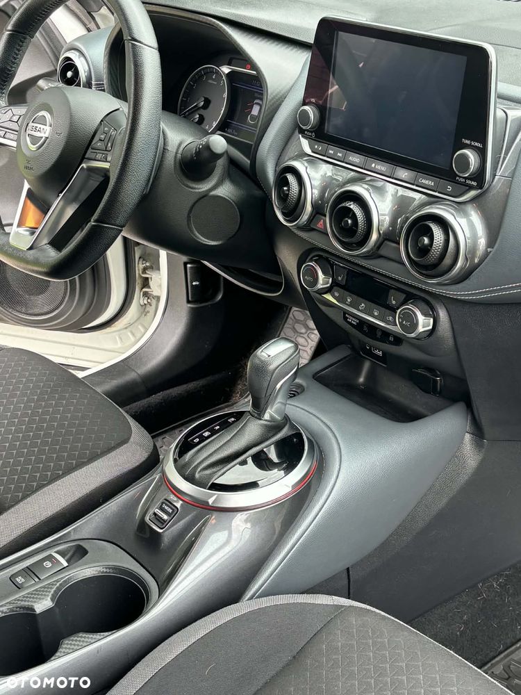 Nissan Juke 1.0 DIG-T N-Connecta DCT - 9