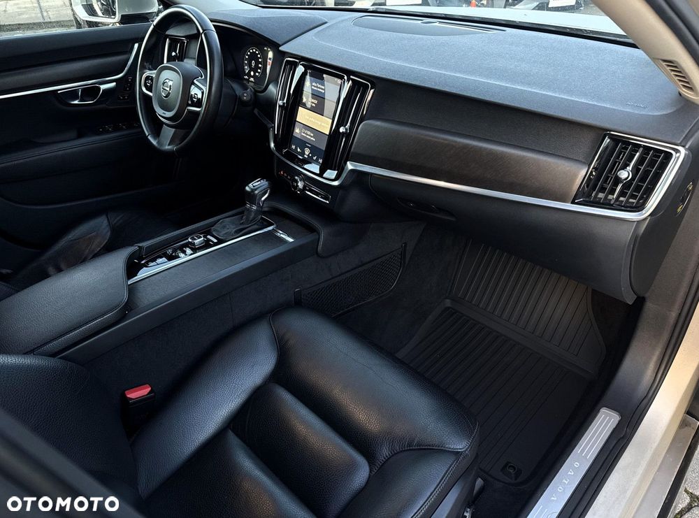 Volvo V90 - 9