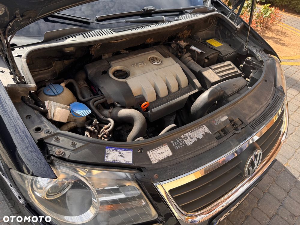 Volkswagen Touran 2.0 TDI DPF Highline Perfectline - 15