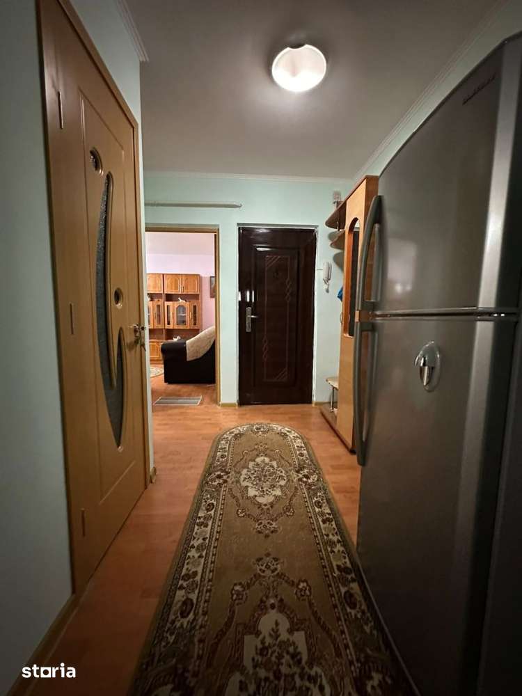 Zona Tineretului-Piata Concordiei. Ap. 2 camere, etaj 2 — fotografia 3