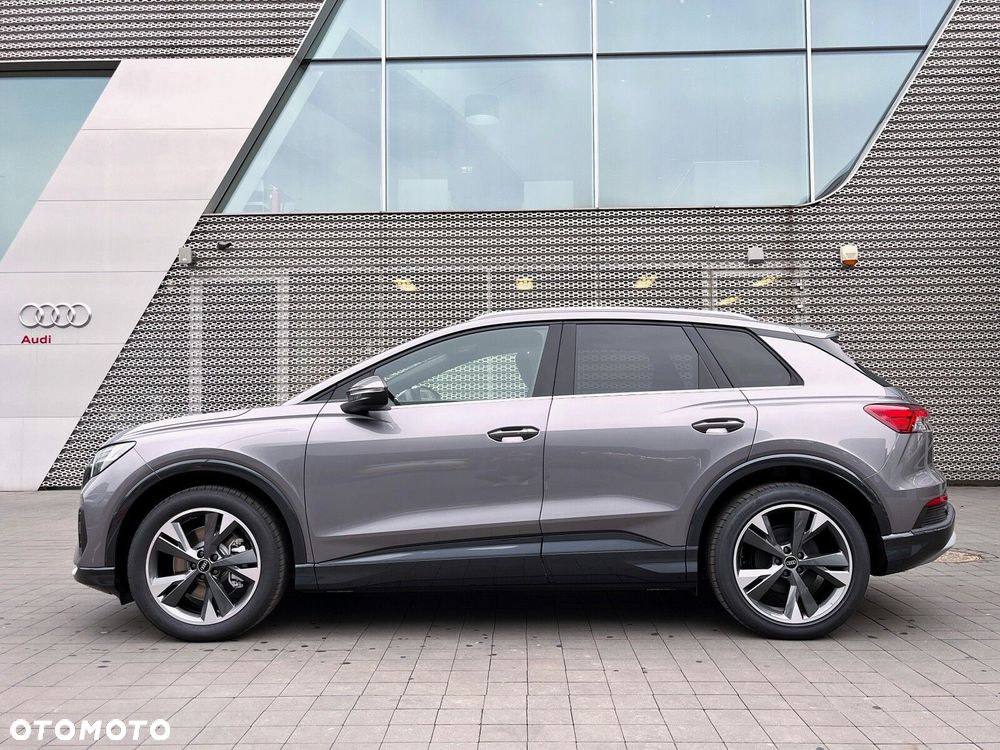 Audi Q4 e-tron - 12