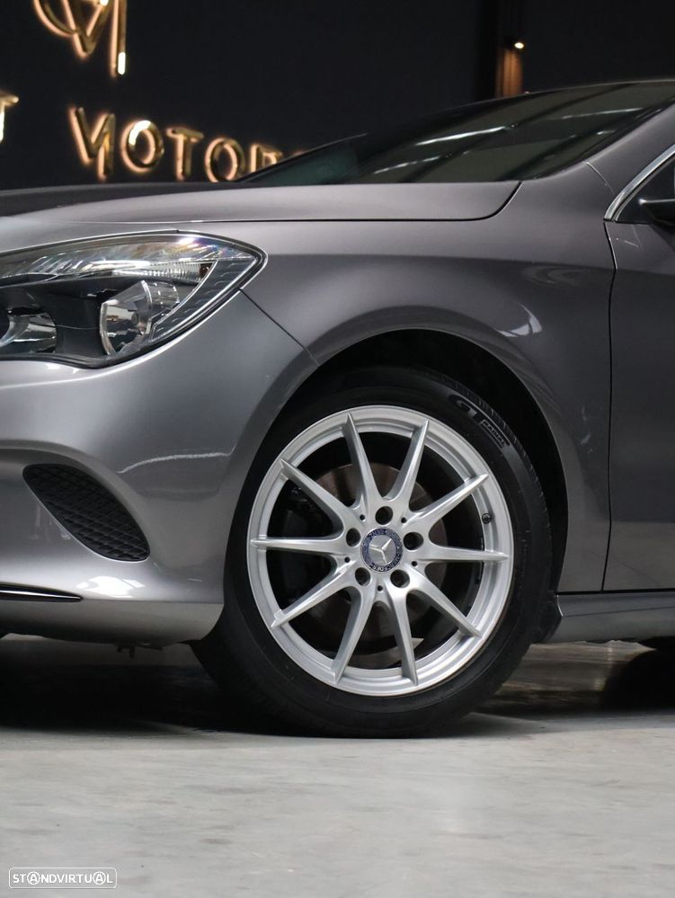 Mercedes-Benz CLA 180 d Shooting Brake Urban - 12