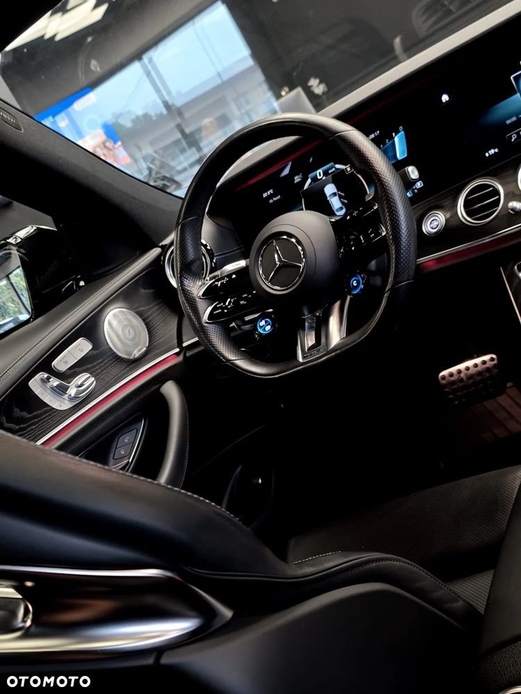 Mercedes-Benz Klasa E AMG 53 4-Matic+ - 5