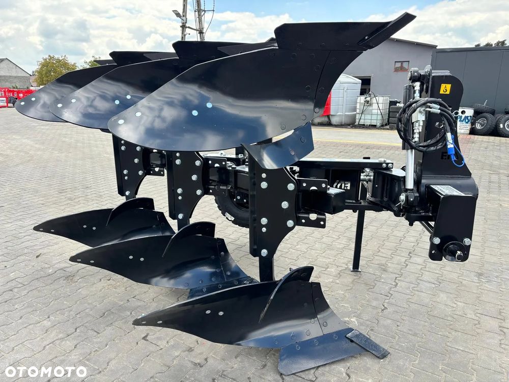 PŁUG OBROTOWY jednobelkowy ZABEZPIECZENIE ZRYWALNE/ kołkowe/ śrubowe odkładnice Kvernelanda 18" siłownik liniowania/kostka pamięci / krój - 2