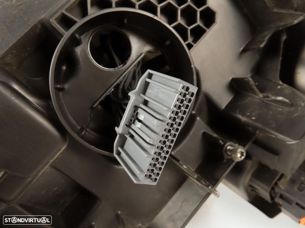 Farol LED Esquerdo/Frente Usado / Original PEUGEOT 208 II (UB_, UP_)/PEUGEOT 200... - 5