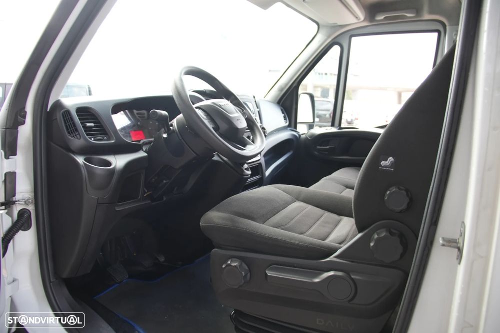 Iveco Daily Longa R. Duplo 35-160 160cv - 8