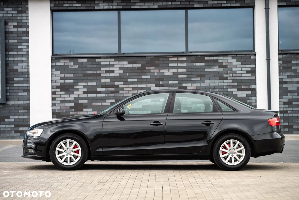 Audi A4 ver-1-8-tfsi-multitronic - 4
