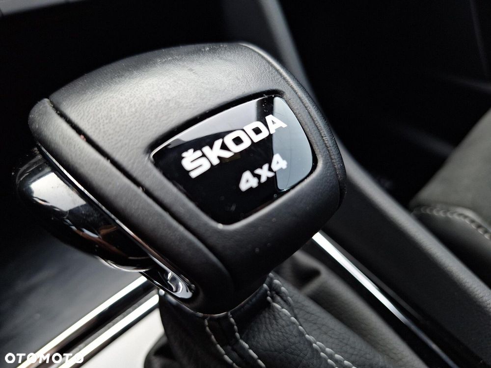 Skoda Kodiaq 2.0 TSI 4x4 Sportline DSG - 25