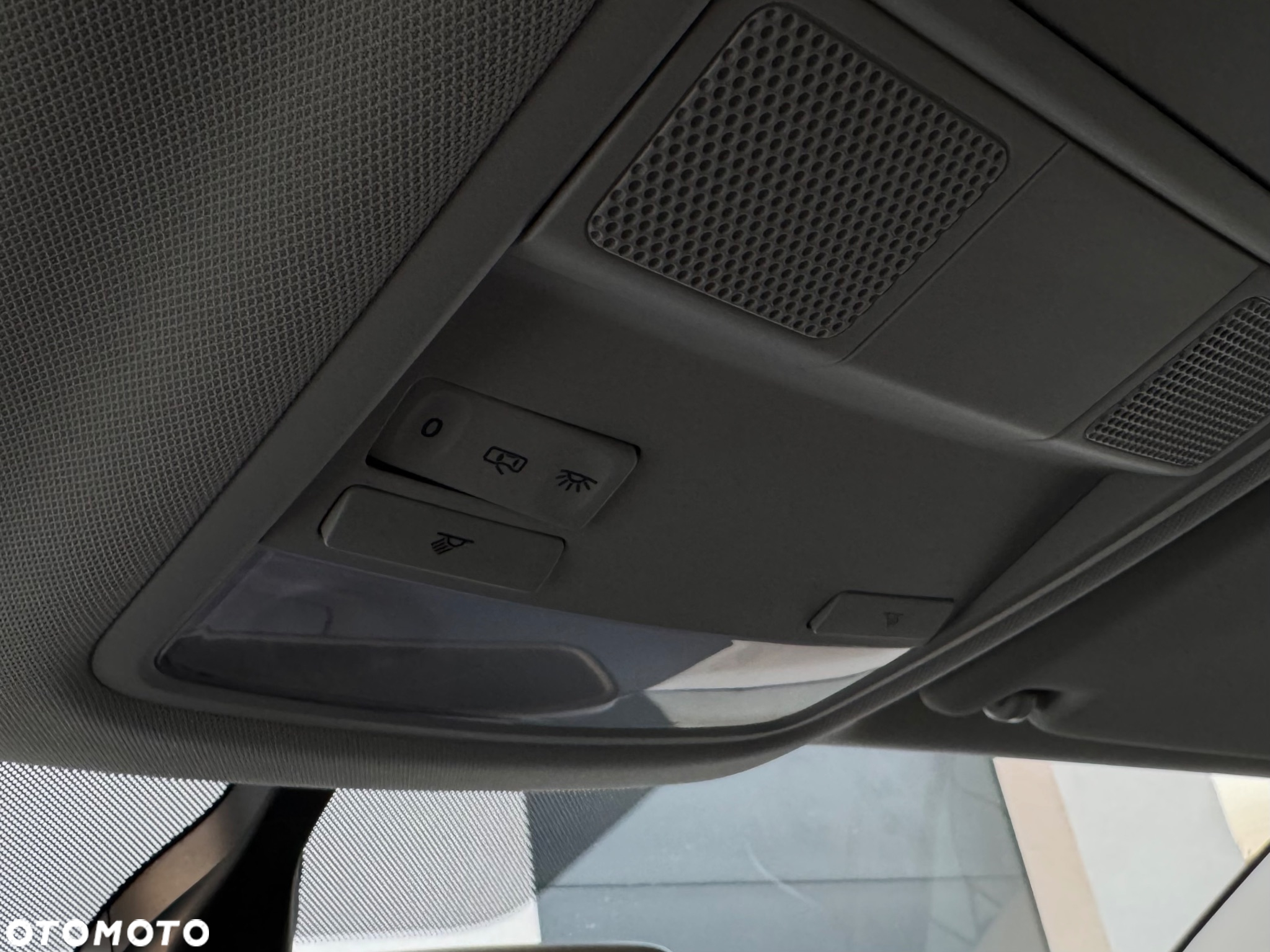 Skoda Karoq 1.5 TSI Sportline - 24