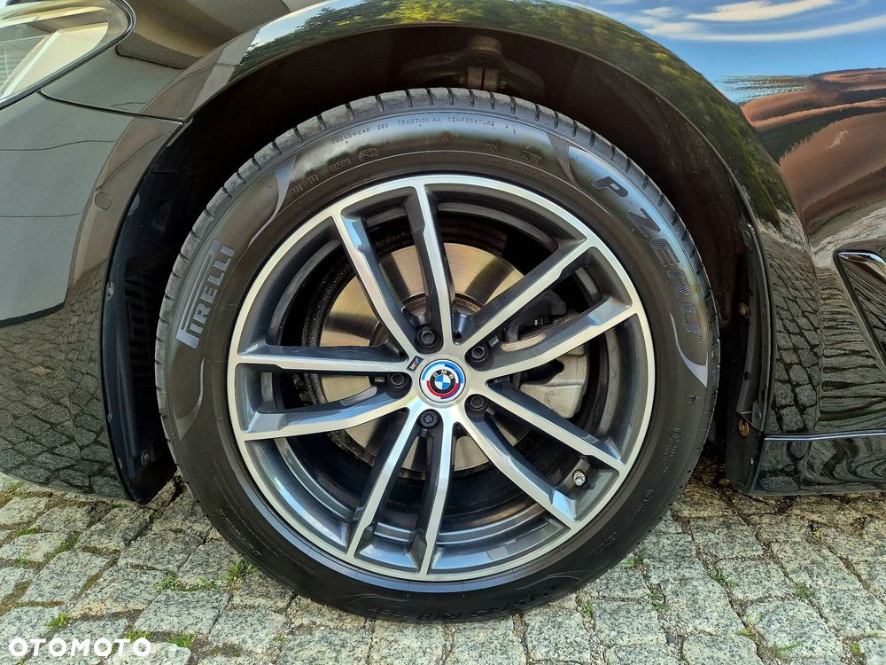 BMW Seria 5 520d xDrive mHEV M Sport sport - 14