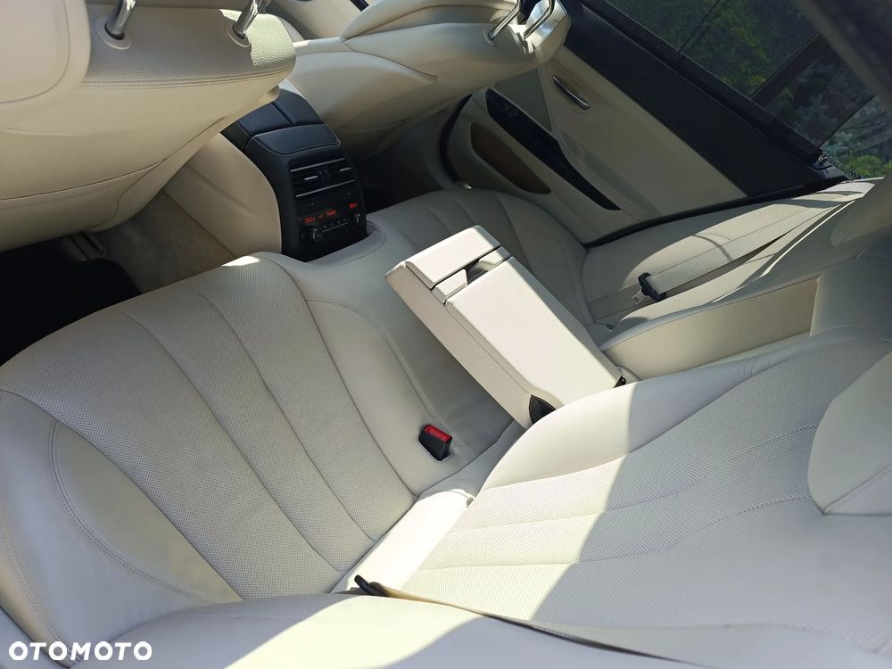 BMW Seria 6 640i - 8
