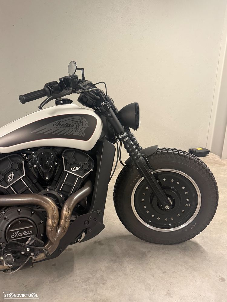 Indian Scout Custom - 4