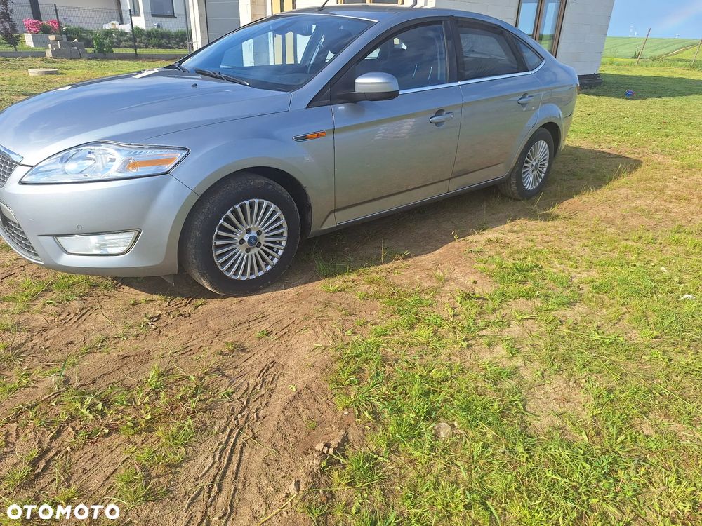 Ford Mondeo 2.0 TDCi Titanium - 13