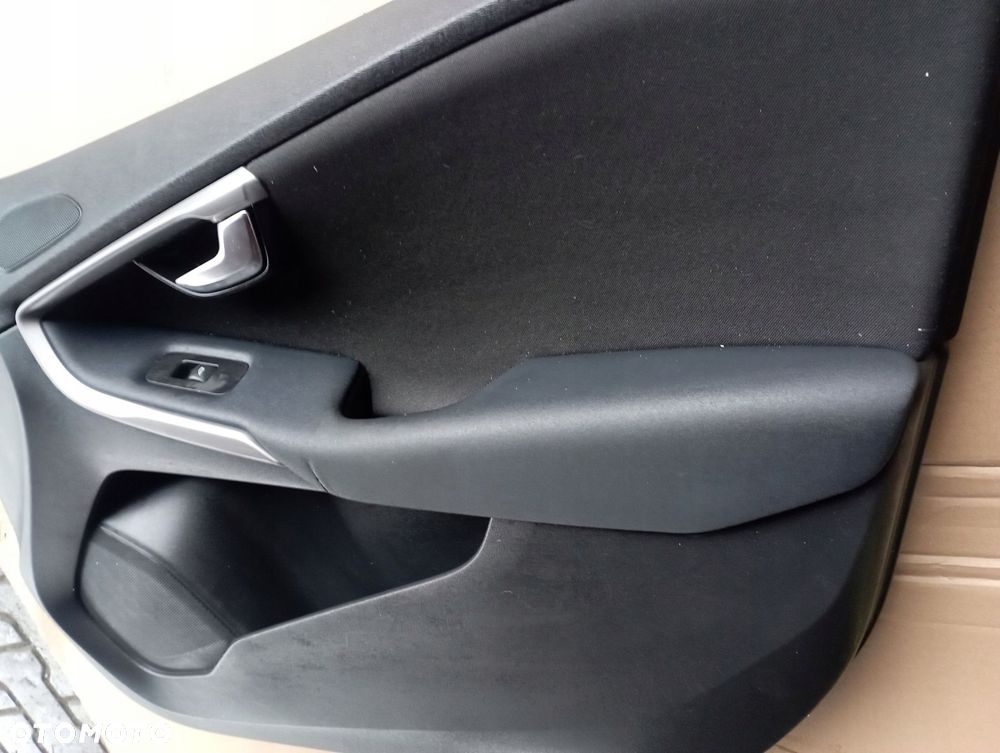 VOLVO V40 II TAPICERKA DRZWI PRZÓD PRAWA PRZEŁĄCZN - 3
