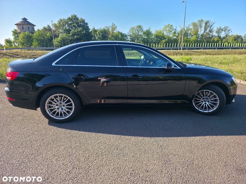 Audi A4 Limousine 2.0 TDI - 1
