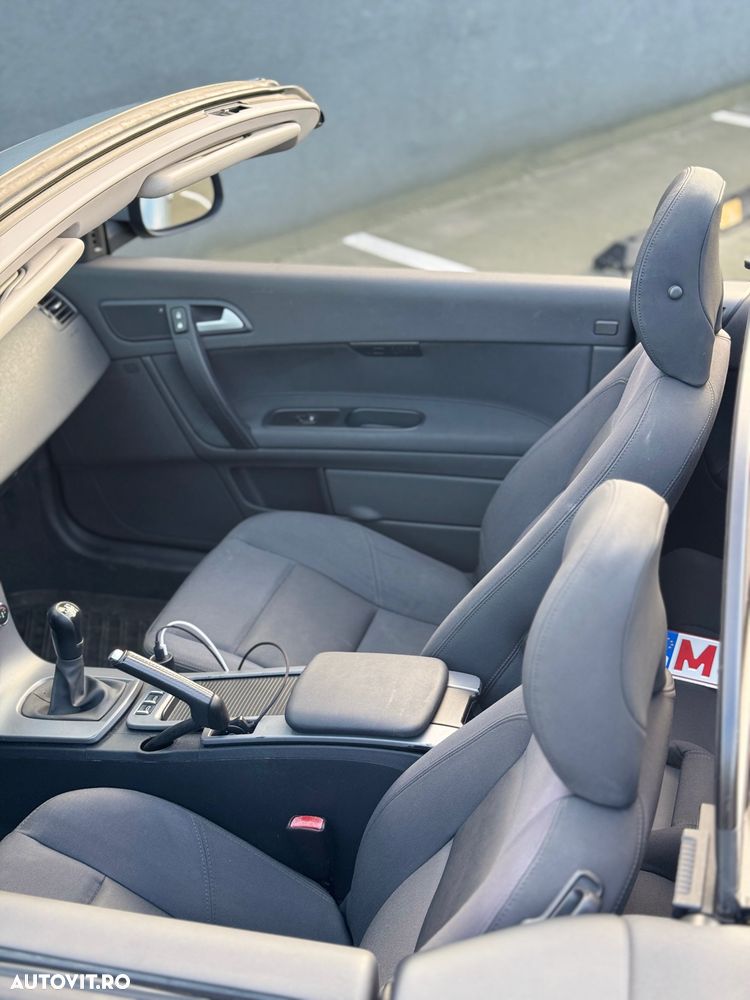 Volvo C70 2.0D Kinetic - 8