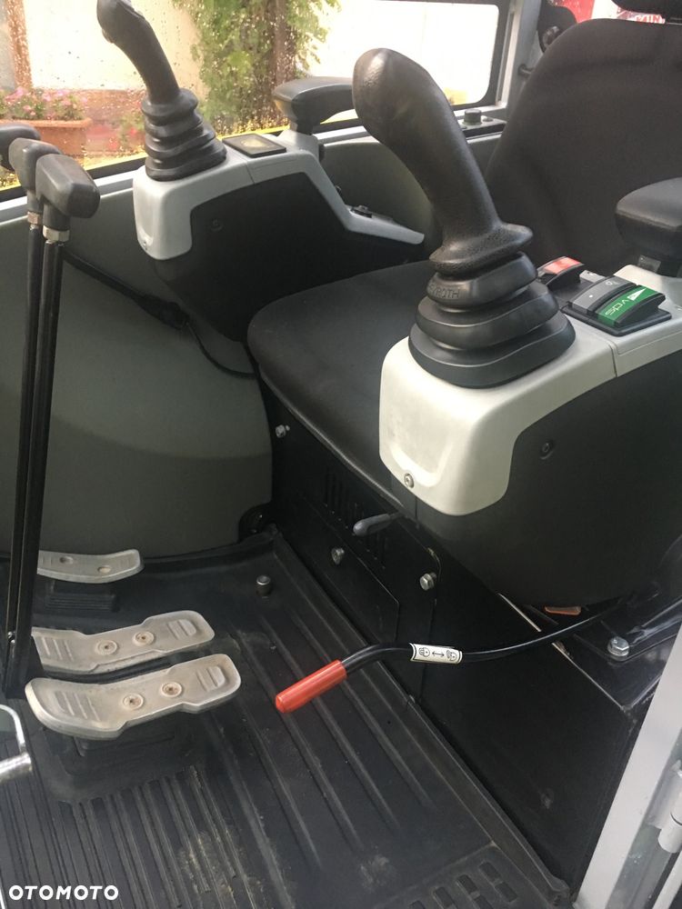 Wacker Neuson EZ28 - 6