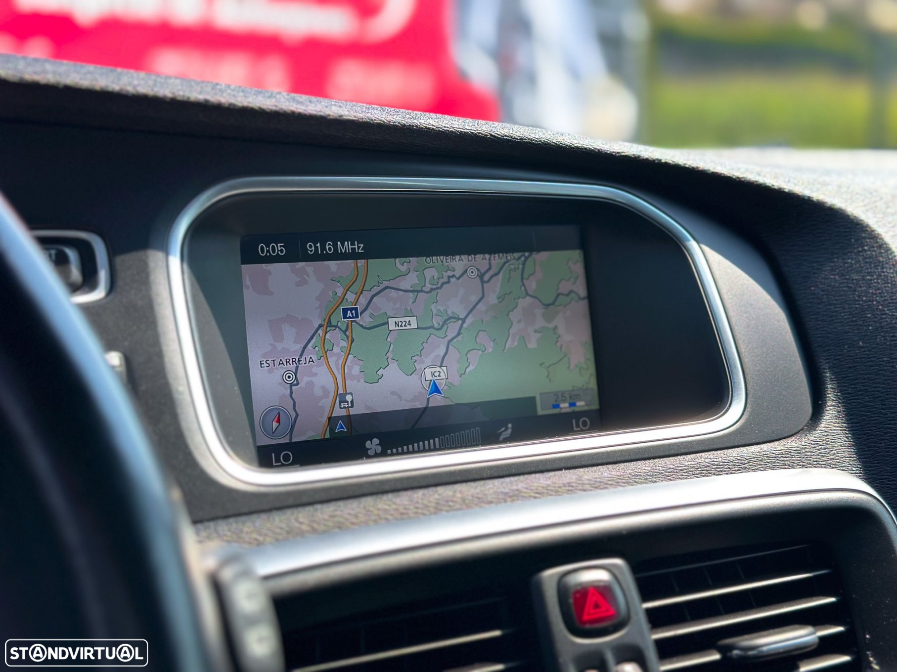 Volvo V40 1.6 D2 Momentum - 20